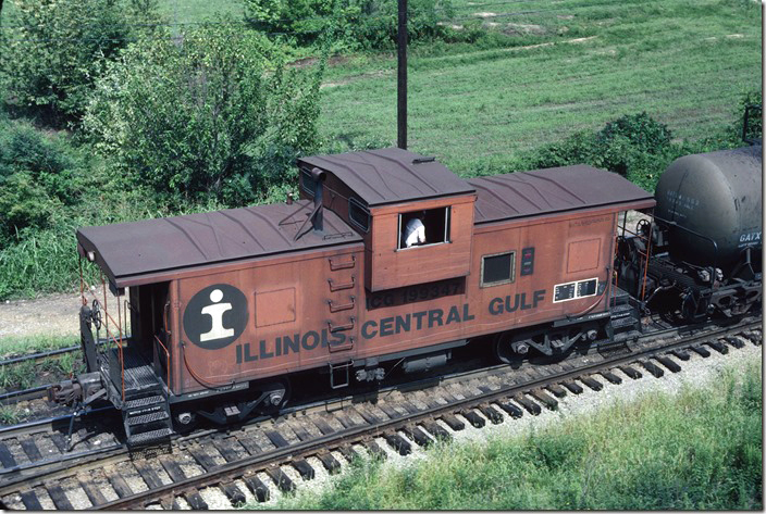 I think 199349 may have come from the Gulf, Mobile & Ohio. They had 9 built by International Car during the 1960s. ICG Fulton 1986.