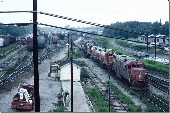 GP38-2 9636 has 9450-9619-9451 on GS-2 (Geismar Yard-Baton Rouge to St. Louis). ICG Fulton 1986.