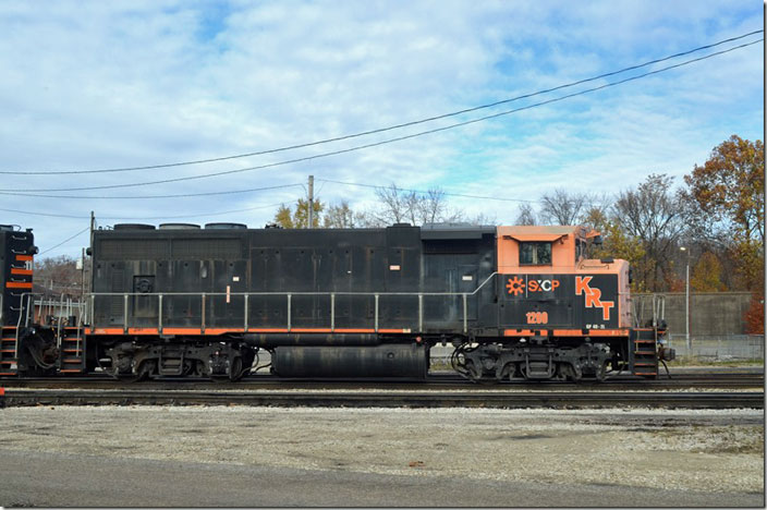 KRT 1200 is also an ex-CN GP40-2L built by GMD 03-1976. Ceredo WV.