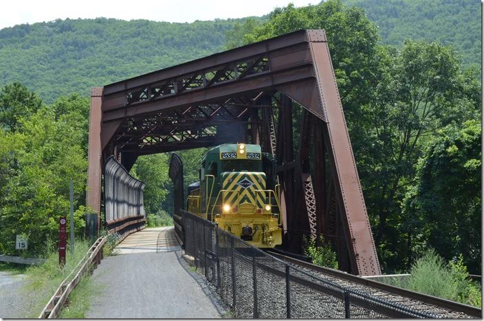 On the left is the multi-use Delaware & Lehigh Trail. RBMN 2532 on bridge. Coalport PA.