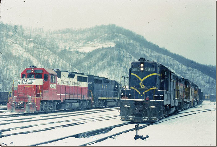 A “Sandy Valley Shifter” behindC&O 5810-B&O 6569-4184 heads out of the yard onto the Sandy Valley & Elkhorn Subdivision. Shelby KY. 12-29-1976.