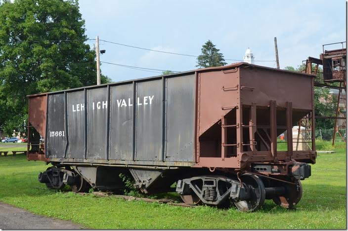 This hopper makes a great addition to the site. LV hopper 15661. View 2. Weatherly PA.