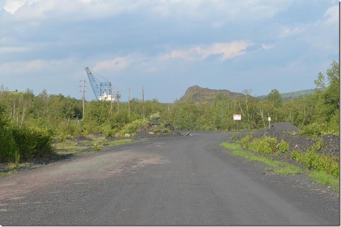 Just to the north of the NS office is the entrance to Atlantic Carbon Group’s big strip pit. Atlantic Carbon has an informative web site if you are interested. Atlantic Carbon Group mine. Hazleton PA.