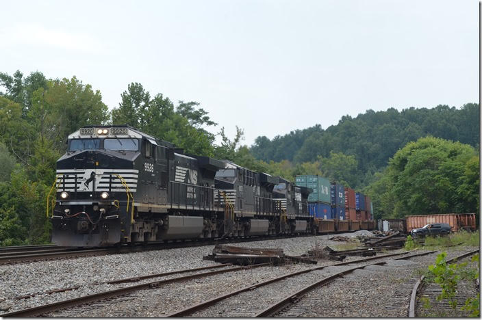 On the way home, Sunday 08-26-2018, I detoured out to Blue Ridge again. Again good luck! I heard an eastbound approaching in the distance. NS 9926-8057-9392 struggled up the steep grade with 184 wells on 236-25 (Columbus-Rickenbacker to Norfolk). This was the same train I had shot on the 22nd. The quarry no longer loads by rail. A short section of their spur is used by those maintenance gons. Blue Ridge VA.