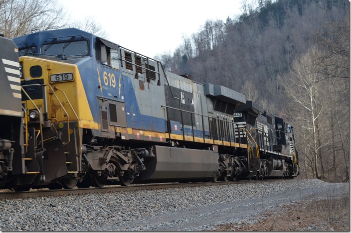 Progress Rail may build Caterpillar-engined locomotives of EMD ancestry, but they stock ex-CSX GE AC60s in their lease fleet! PRLX 619. Devon WV.