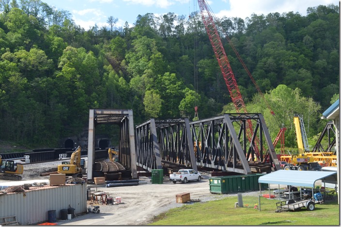 The old NS bridges will have to be dismantled or scrapped on the spot. Matewan WV. 05-07-2020.