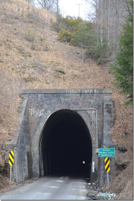 ex-NW Dingess Tunnel. View 2.