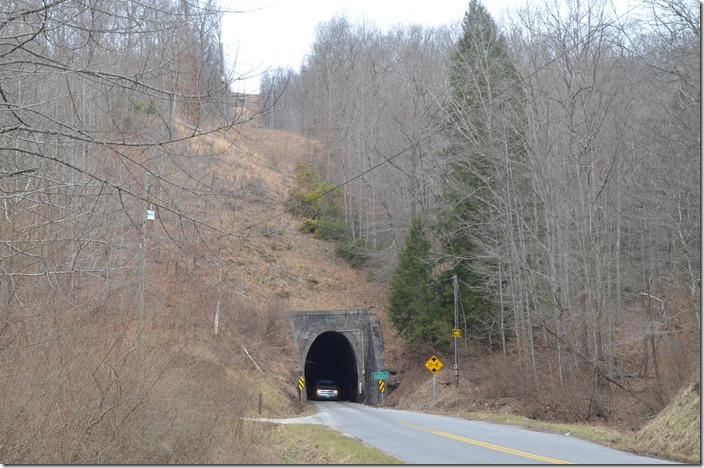 ex-NW Dingess Tunnel. This is the east portal.