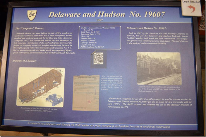Delaware & Hudson 19607 display board. Click on image for a larger view.
