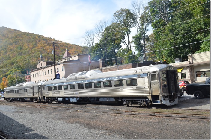 RBMN 9168-9166. 9168 is a Budd RDC-1 built in 1951. It has had a variety of owners but was originally NYC. Jim Thorpe PA.