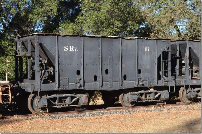 Those trucks show up on Schoen Pressed Steel Co. hoppers built for the B&LE at the turn of the last century. SRy hopper 117. Jamestown CA.