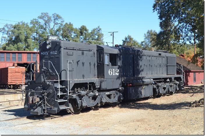 SRY 612 is an ex-U. S. Army ALCo MRS-1 (1000 HP) built in 1953. Those trucks are adjustable for use on foreign railroads of a different gauge.
