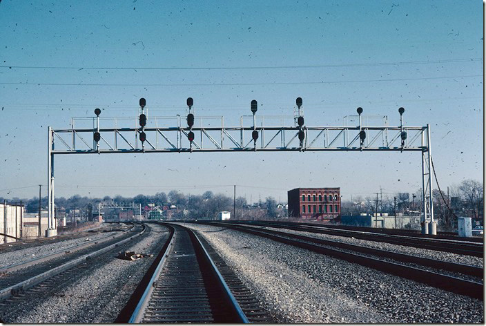 CT Junction (Chattanooga Terminal Jct.) where the L&N (NC&StL) and Southern main lines crossed. 01-30-1979.