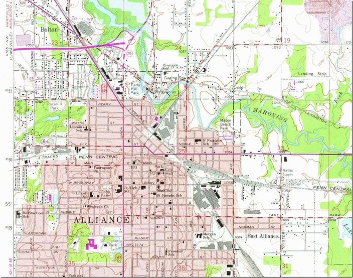This 1970s view of Alliance OH shows the Cleveland and Fort Wayne main lines. The old NYC line cutting across north to south is no longer there. 1:24,000 quad. 1966. USGS.
