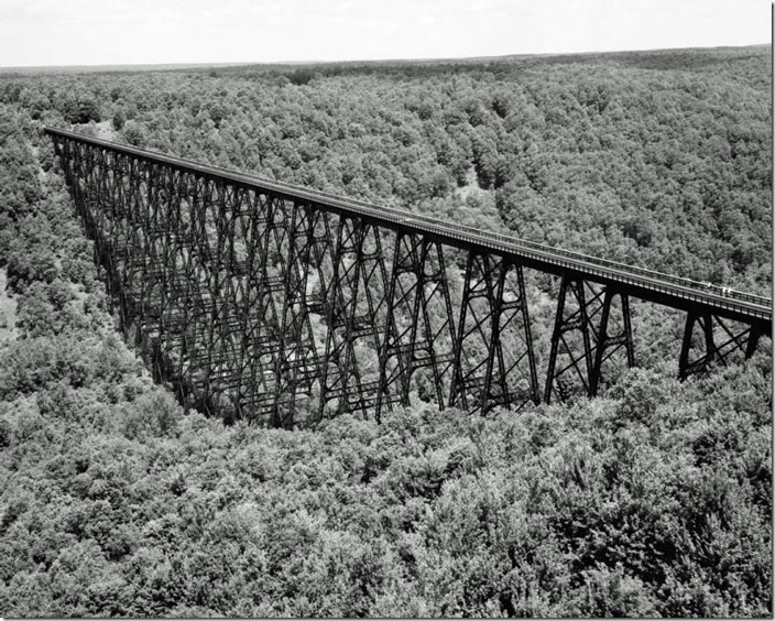 Erie Kinzua Bridge Circa 1971 aerial. B&W version.