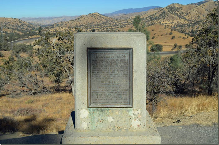 Historical Marker Tehachapi Loop. Click image for larger view.