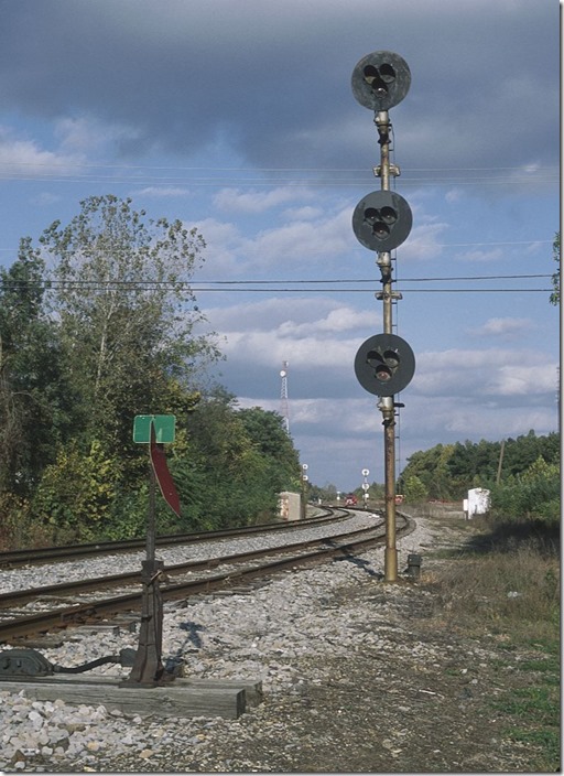 Another view of this signal manufactured by General Railway Signal Co. of Rochester, NY.